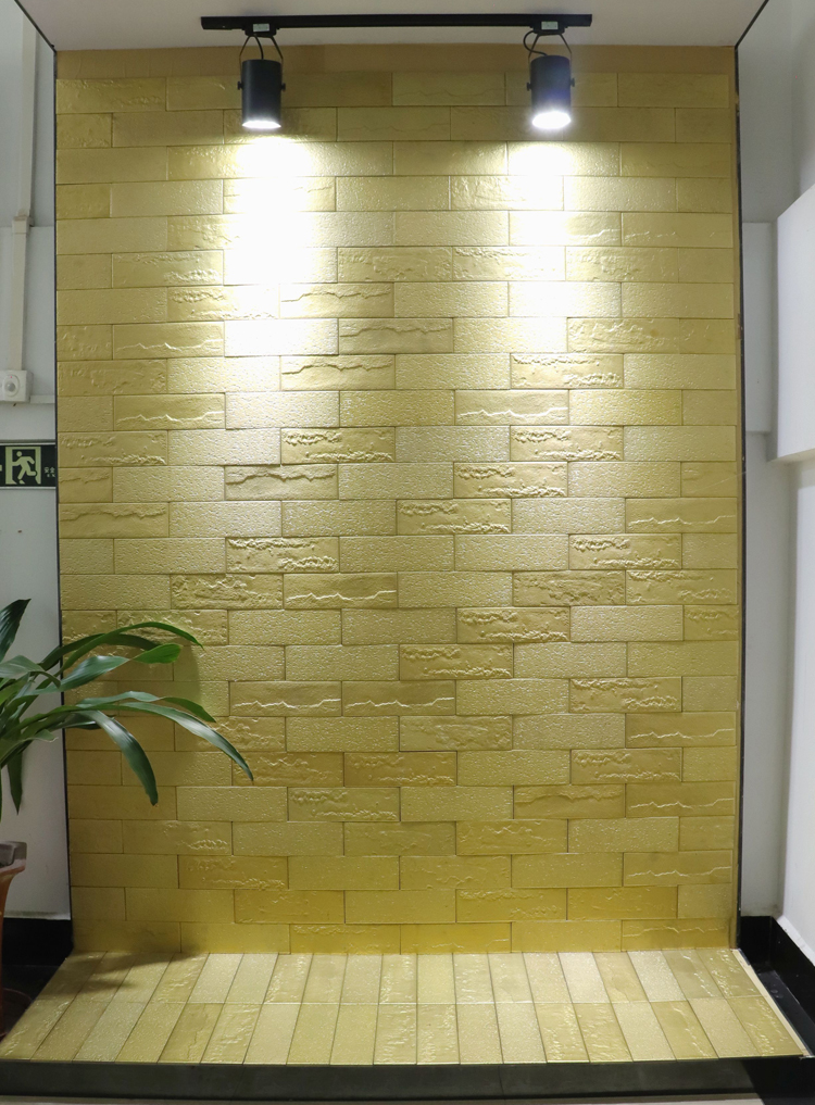Azulejo de pared de metro de cerámica esmaltada galvanizada dorada